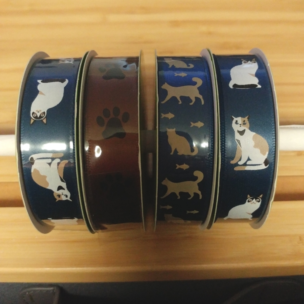 New Floral Garden Pet Ribbon. Cat Themed still wrapped, never used